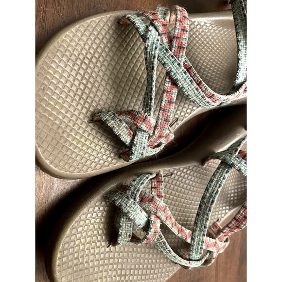 Blue and orange chaco women's size 8 - Picture 2 of 3